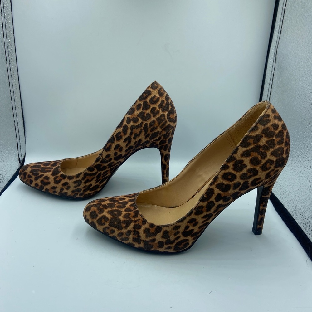 Lauren Conrad Black Brown Blossom Leopard Print High Heel Shoes - Picture 3 of 10